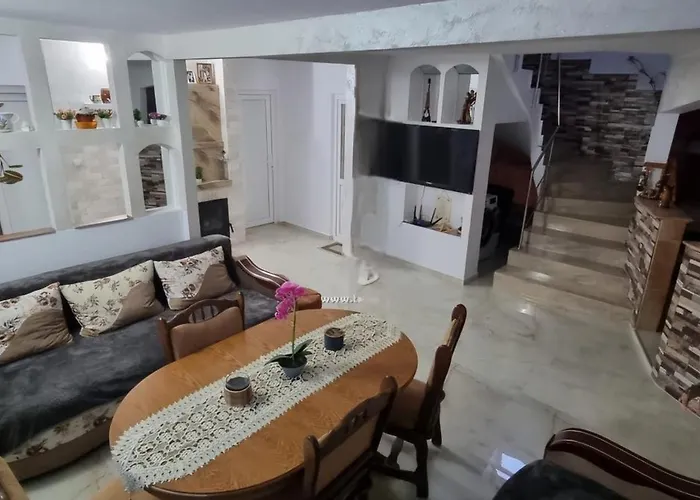 Casa Sara Privatunterkunft *